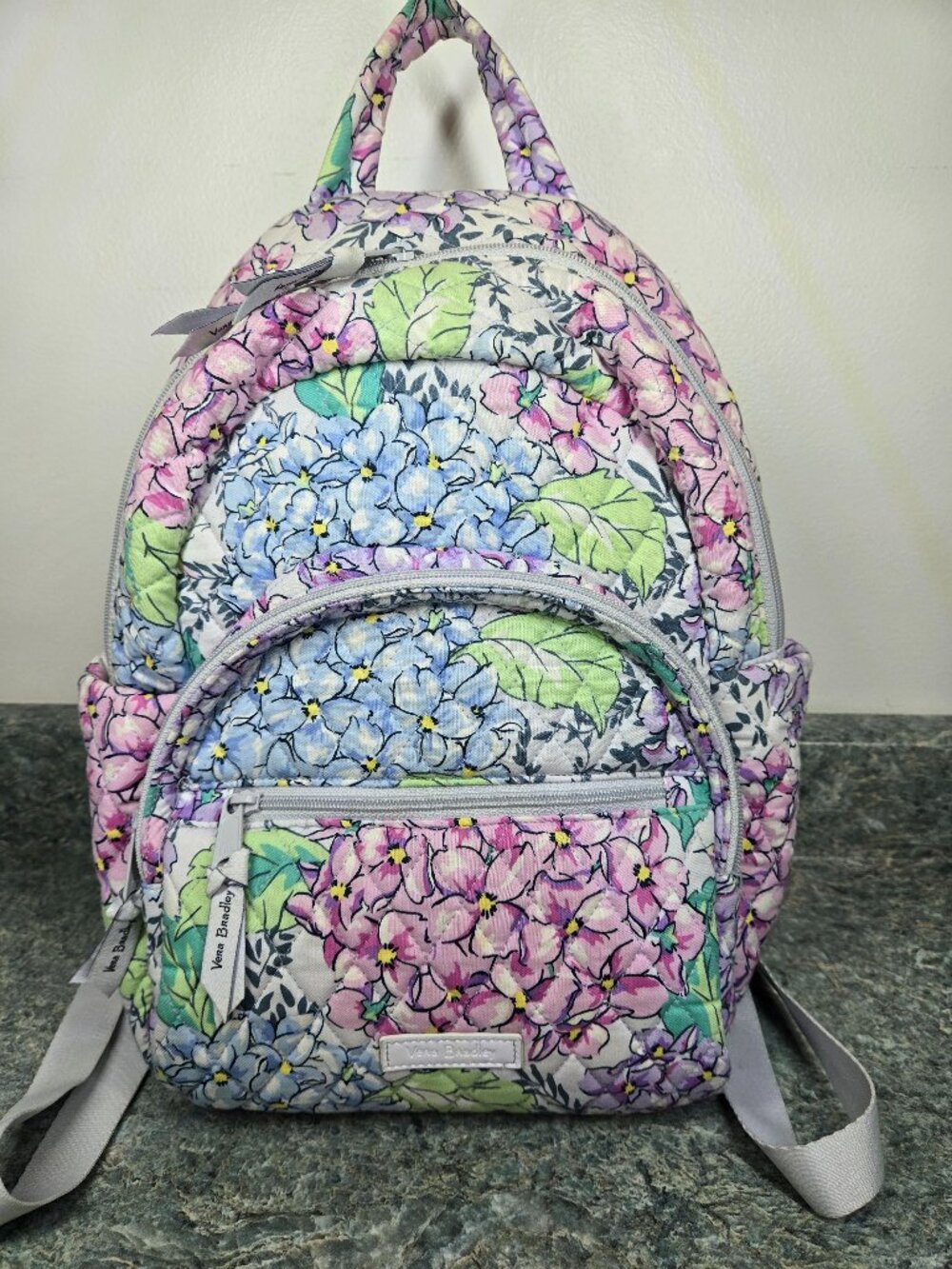 Vera Bradley Small Quilted Backpack Happy Hydrangeas Pattern Adjustable Straps